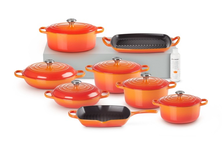 Le Creuset Cast Iron 8-piece Ultimate Set with Cleaner - Volcanic